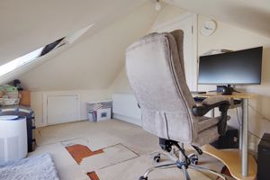 Loft Room (Current Office)- click for photo gallery